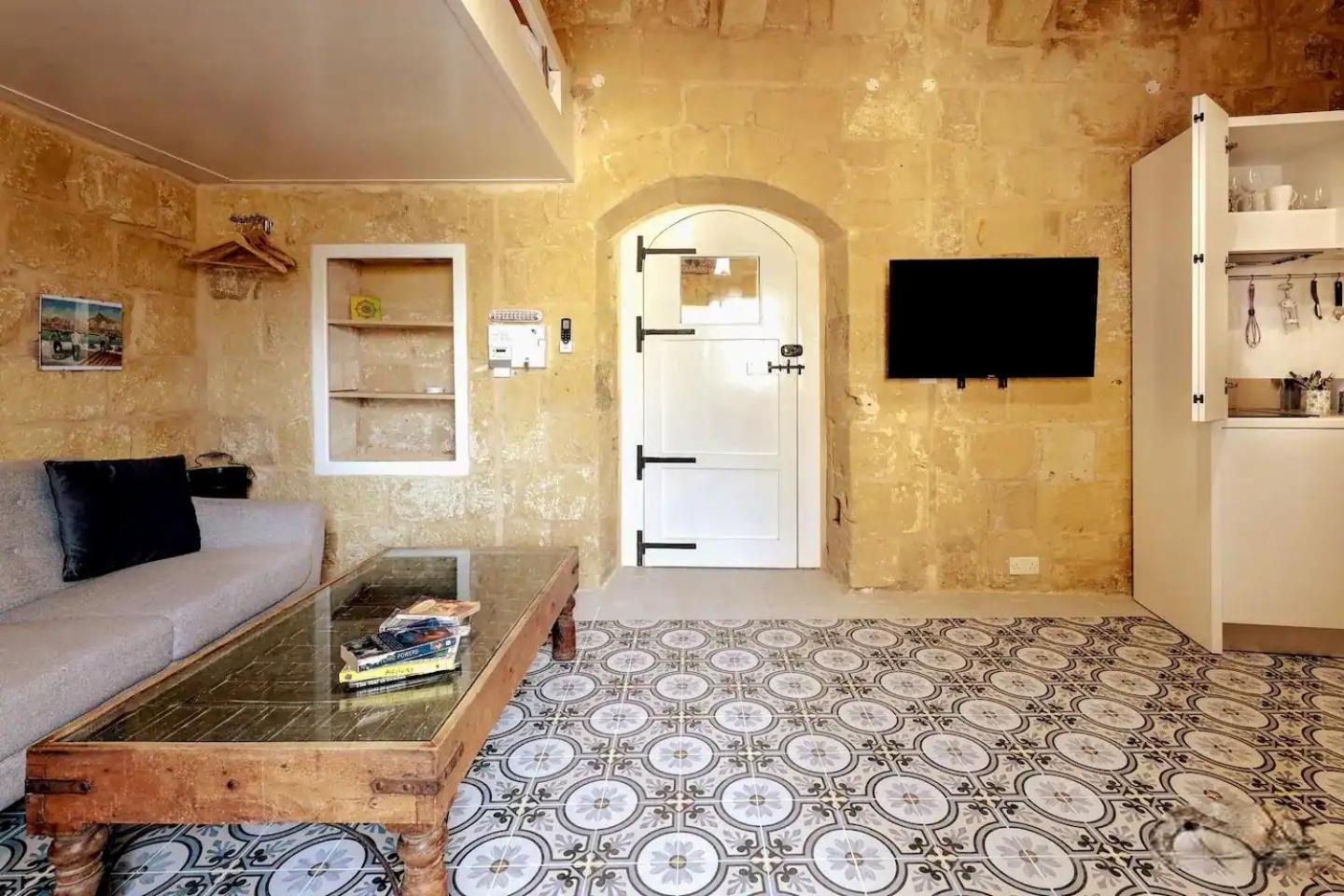 Historic Hideaways - 900 Year Old Converted Studios ビクトリア エクステリア 写真
