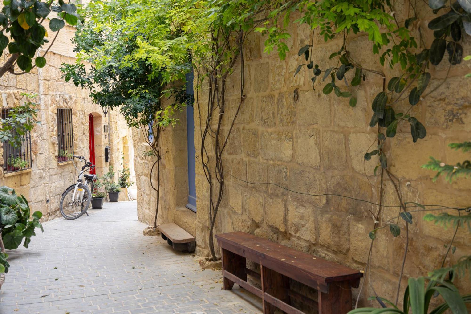 Historic Hideaways - 900 Year Old Converted Studios ビクトリア エクステリア 写真